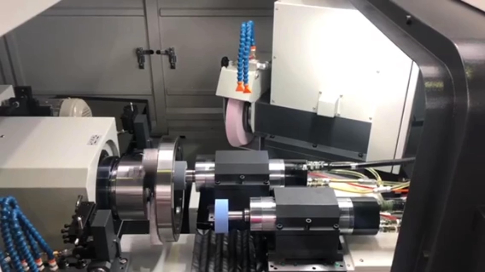 突破工艺极限，KG500LE助力高精度加工